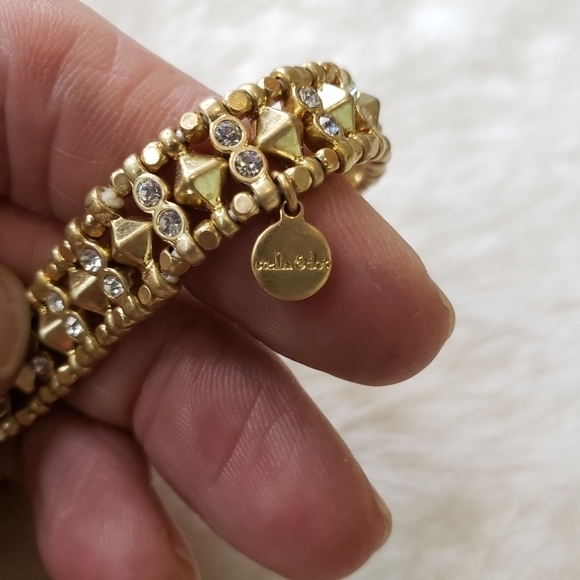 STELLA & DOT Goldtone Geometric Rhinestone Stretch Expandable Bracelet - Picture 3 of 6